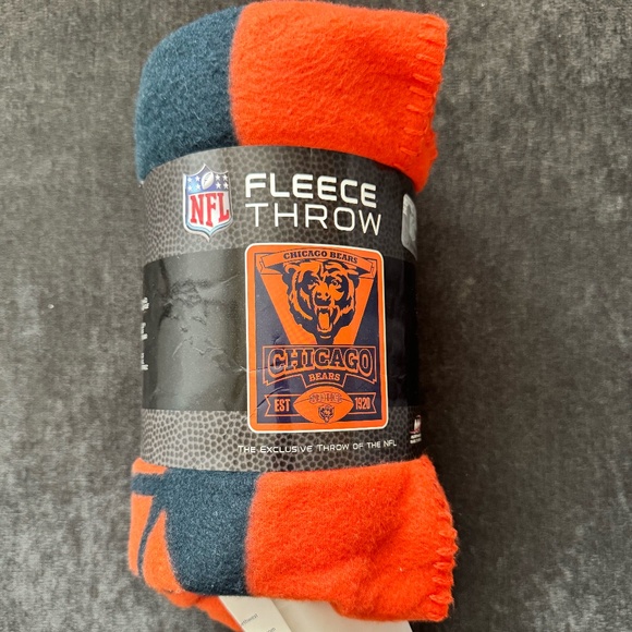 Chicago Bears Fleece Blanket - Picture 1 of 2